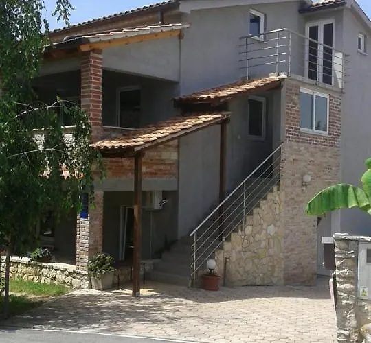 Apartmán Memic 100 M Do Plaze, Memic Only 100m From *