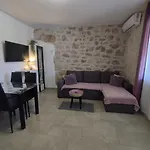 Apartman Memic 100 M Do Plaze, Memic Only 100m From Porec