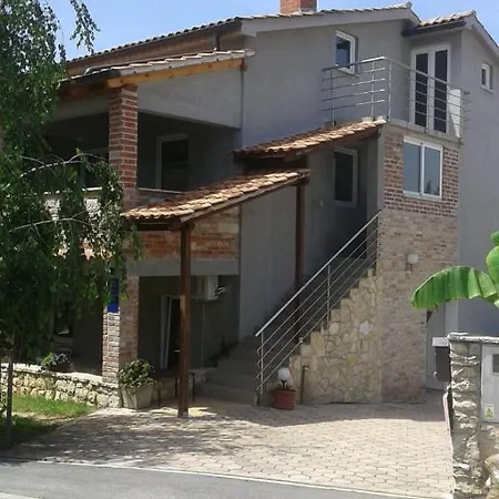 Appartamento Memic 100 M Do Plaze, Memic Only 100m From *