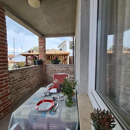 Memic 100 M Do Plaze, Memic Only 100m From Poreč