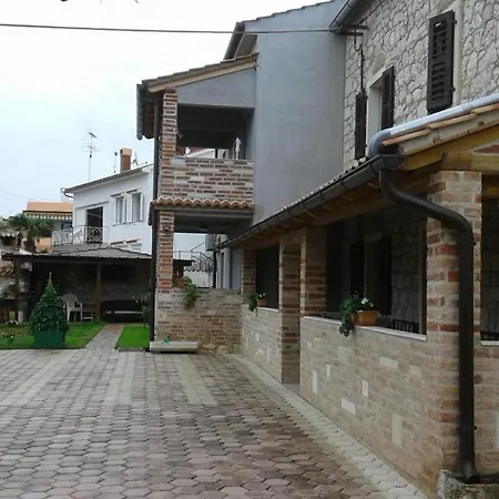 Appartamento Memic 100 M Do Plaze, Memic Only 100m From