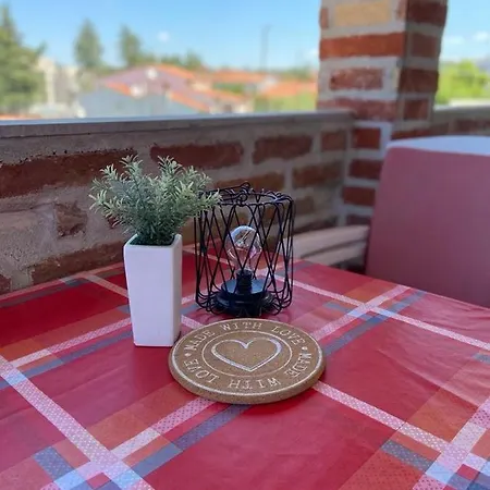 דירה Memic 100 M Do Plaze, Memic Only 100m From