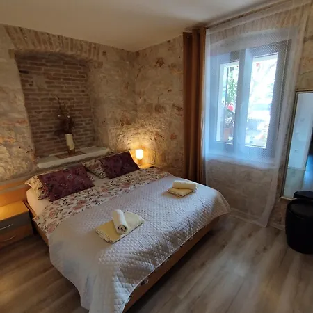 Memic 100 M Do Plaze, Memic Only 100m From * פורץ