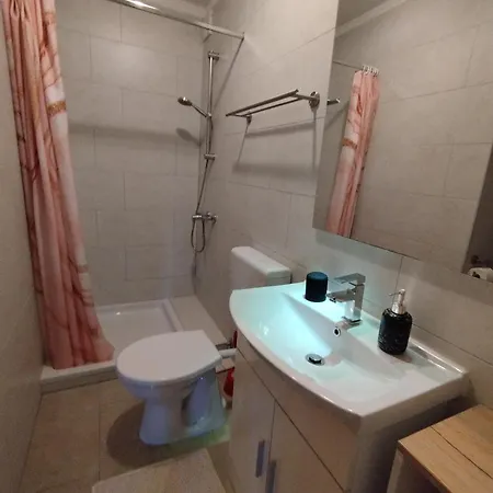 Memic 100 M Do Plaze, Memic Only 100m From Appartamento *