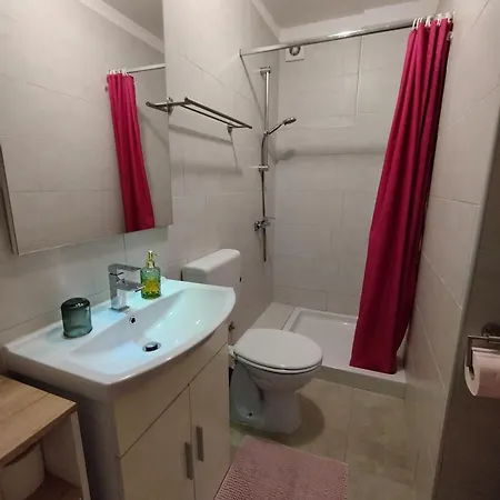 Memic 100 M Do Plaze, Memic Only 100m From * Poreč