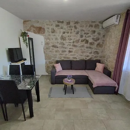 Appartement Memic 100 M Do Plaze, Memic Only 100m From