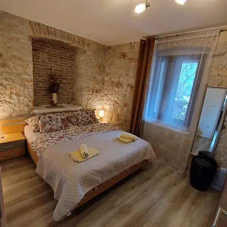 Memic 100 M Do Plaze, Memic Only 100m From