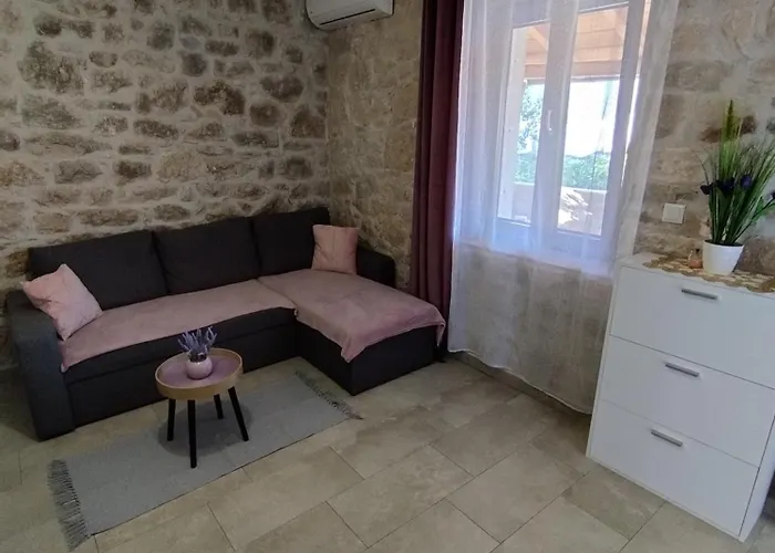 Memic 100 M Do Plaze, Memic Only 100m From דירה *