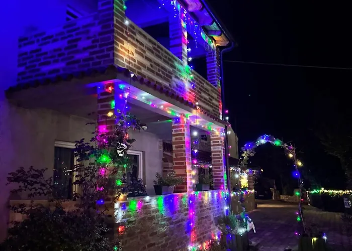 דירה Memic 100 M Do Plaze, Memic Only 100m From