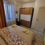 Apartment Memic 100 M Do Plaze, Memic Only 100m From Porec