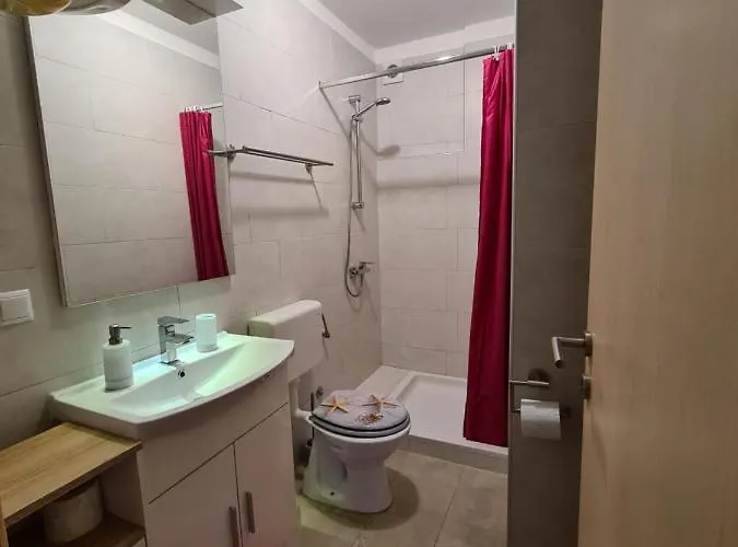 Memic 100 M Do Plaze, Memic Only 100m From