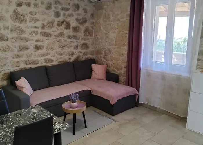 Lejlighed Memic 100 M Do Plaze, Memic Only 100m From *