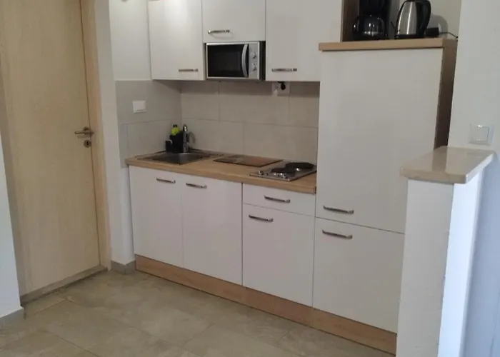 Lejlighed Memic 100 M Do Plaze, Memic Only 100m From