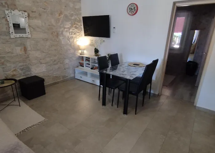 Lejlighed Memic 100 M Do Plaze, Memic Only 100m From *